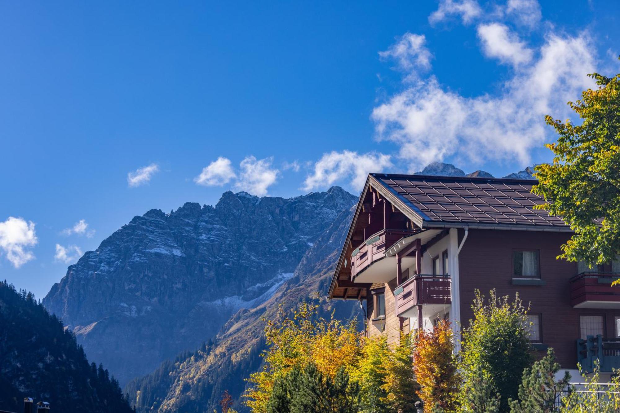 Ifa Alpenrose Hotel Kleinwalsertal Mittelberg Bagian luar foto